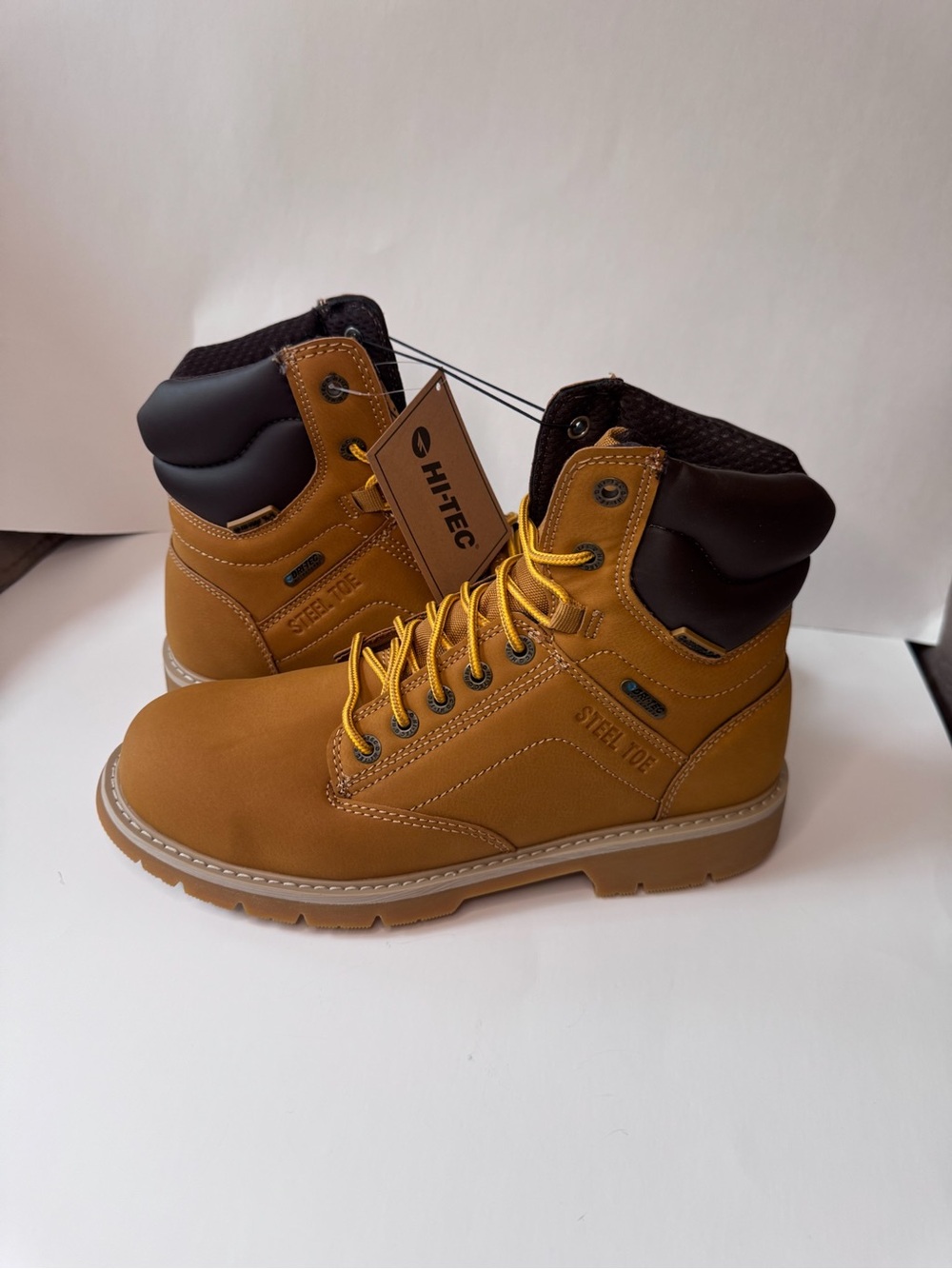 Hi-Tec Wheat/Tan Steel Toe Work Boots